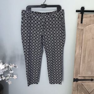 Old Navy The Diva Pants Size 14